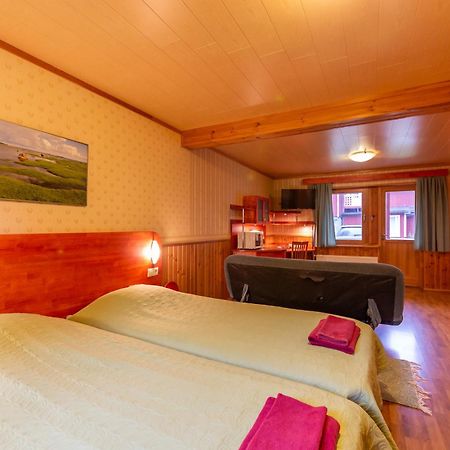 Padu Hotell Kärdla Quarto foto